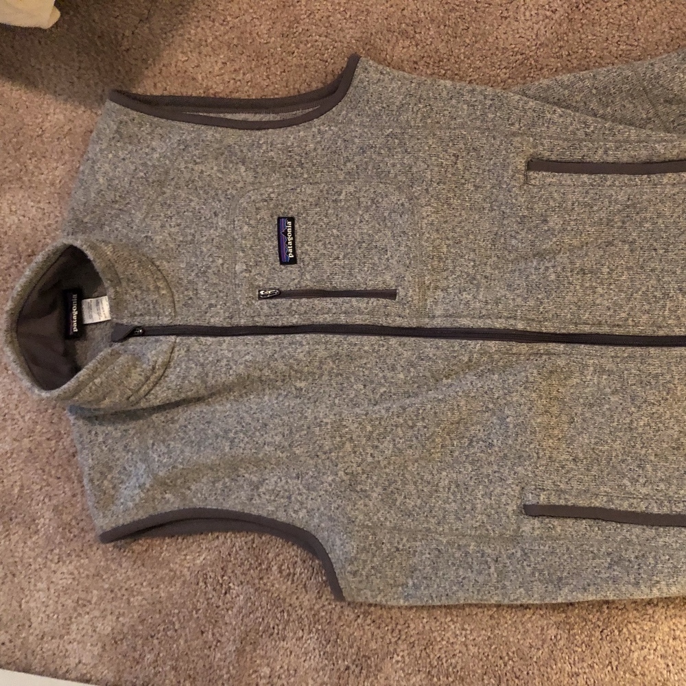 Men's Gray and Black Patagonia Vest Large